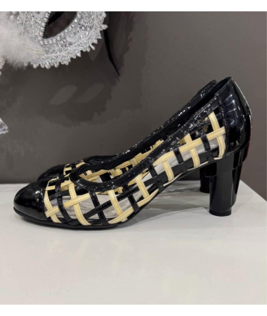 CHANEL Бежевые туфли из лакированной кожи, фото 8