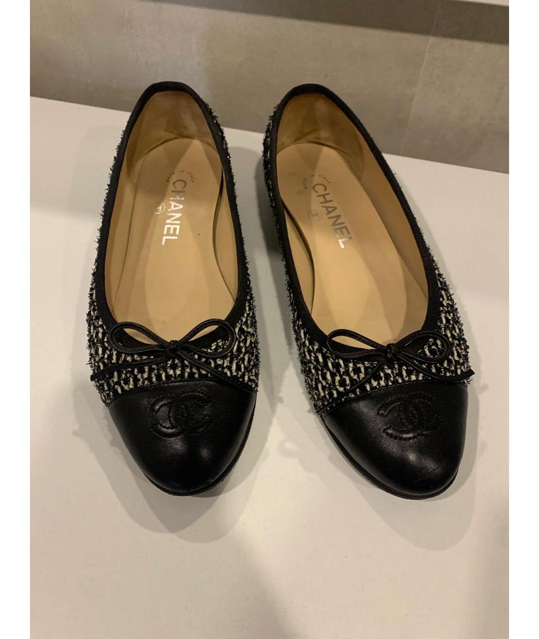 CHANEL Черные кожаные балетки, фото 2