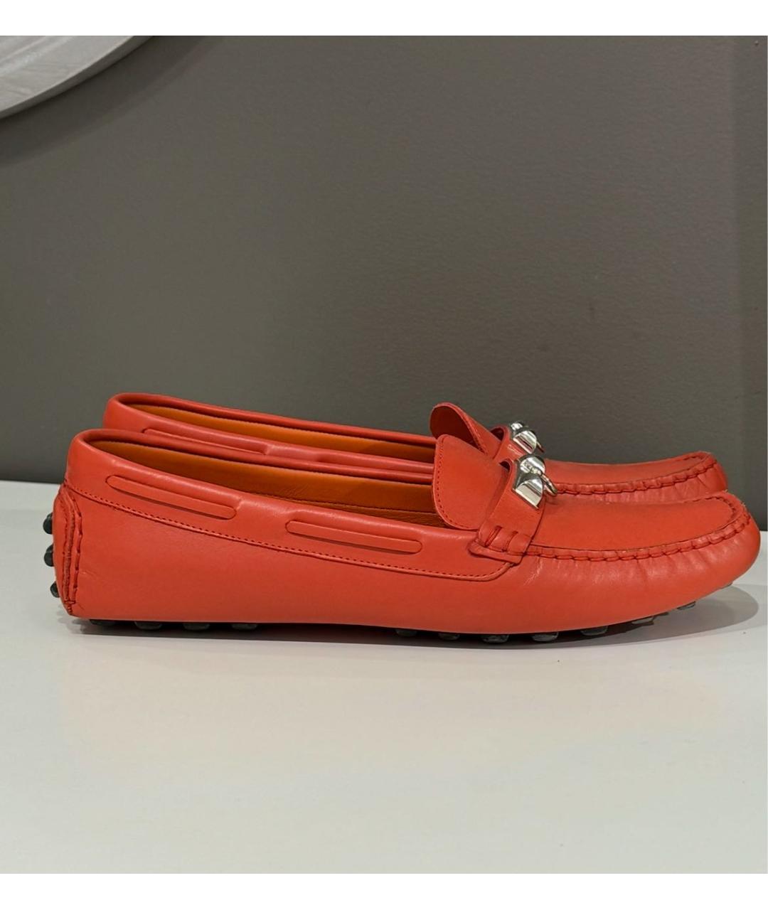 HERMES Оранжевое кожаные мокасины, фото 9