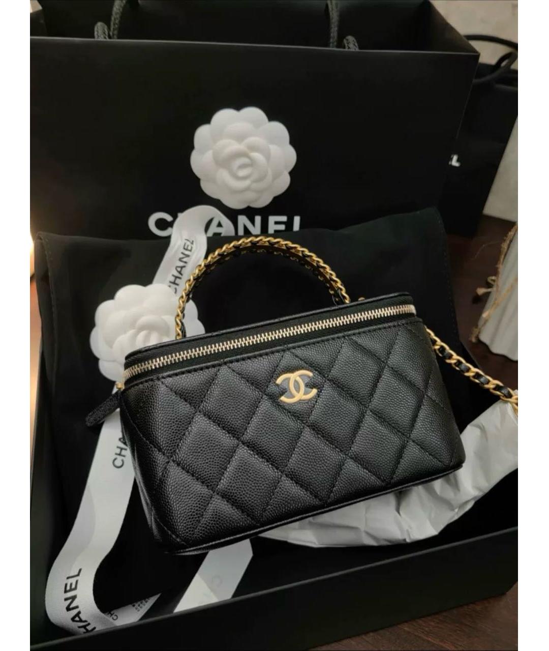 CHANEL Черная кожаная сумка с короткими ручками, фото 6