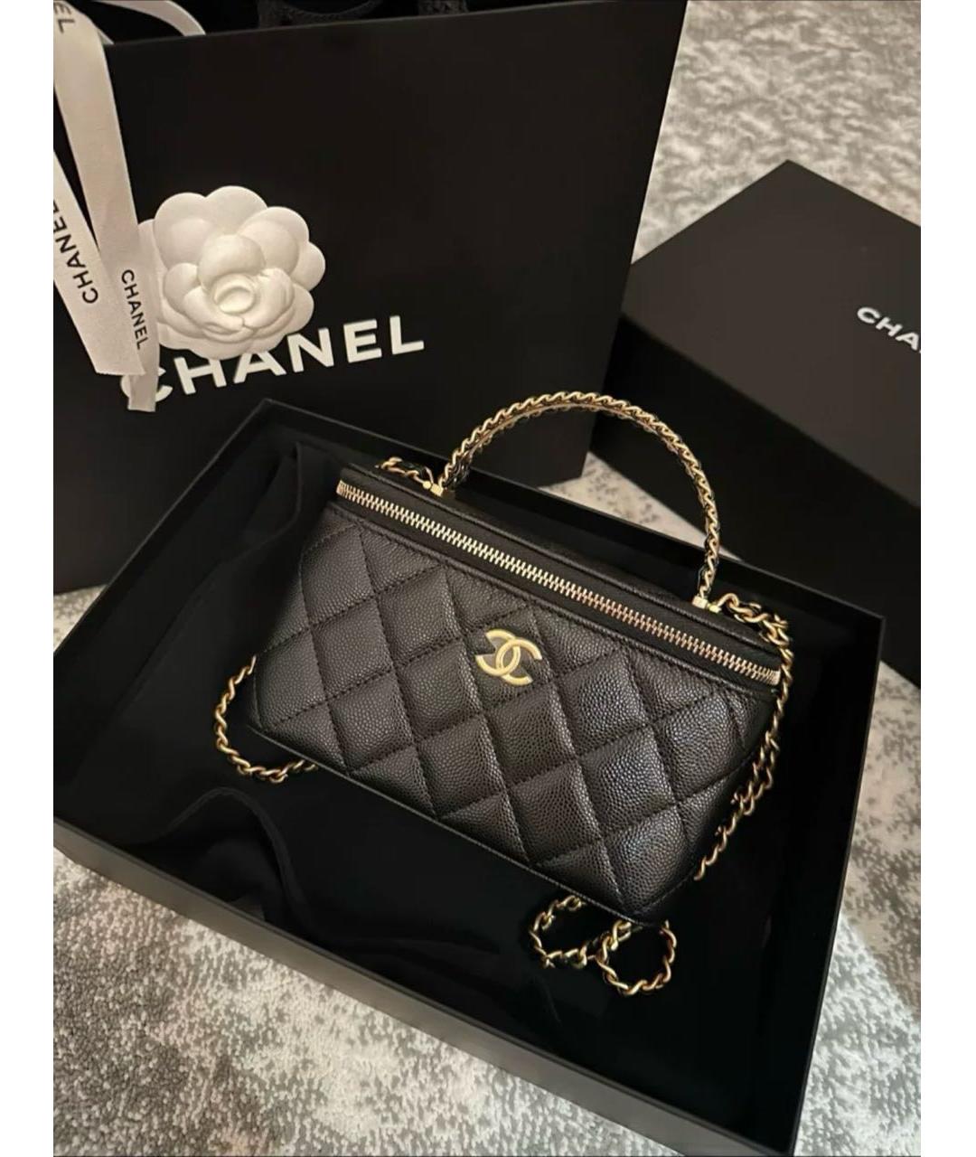 CHANEL Черная кожаная сумка с короткими ручками, фото 4