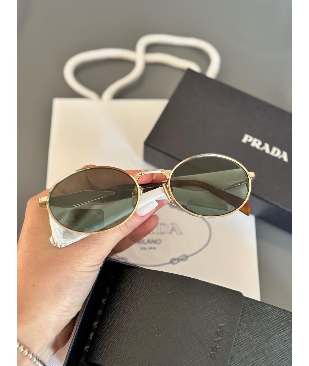 PRADA Зеленые металлические солнцезащитные очки, фото 2