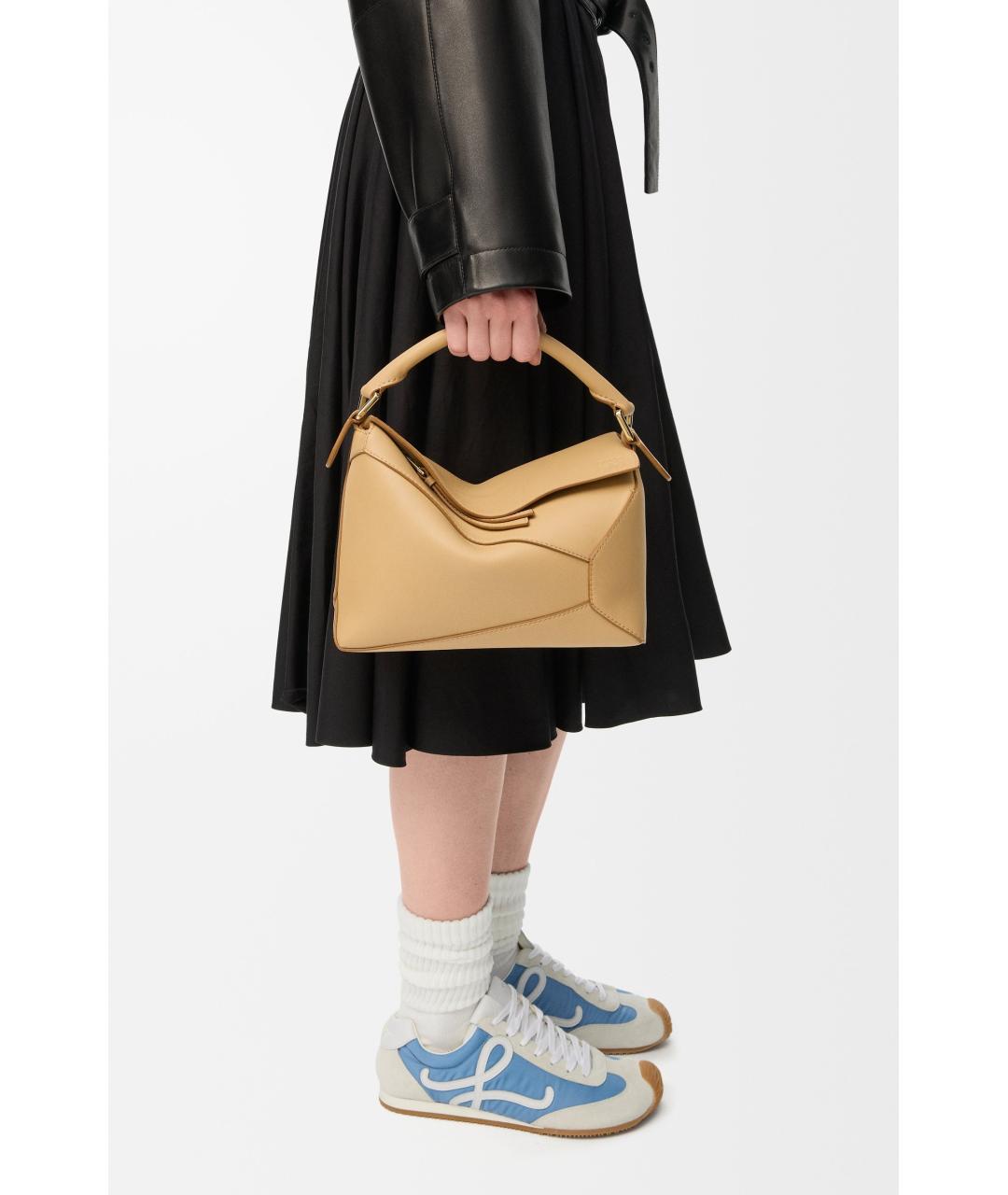 LOEWE Бежевая кожаная сумка через плечо, фото 4
