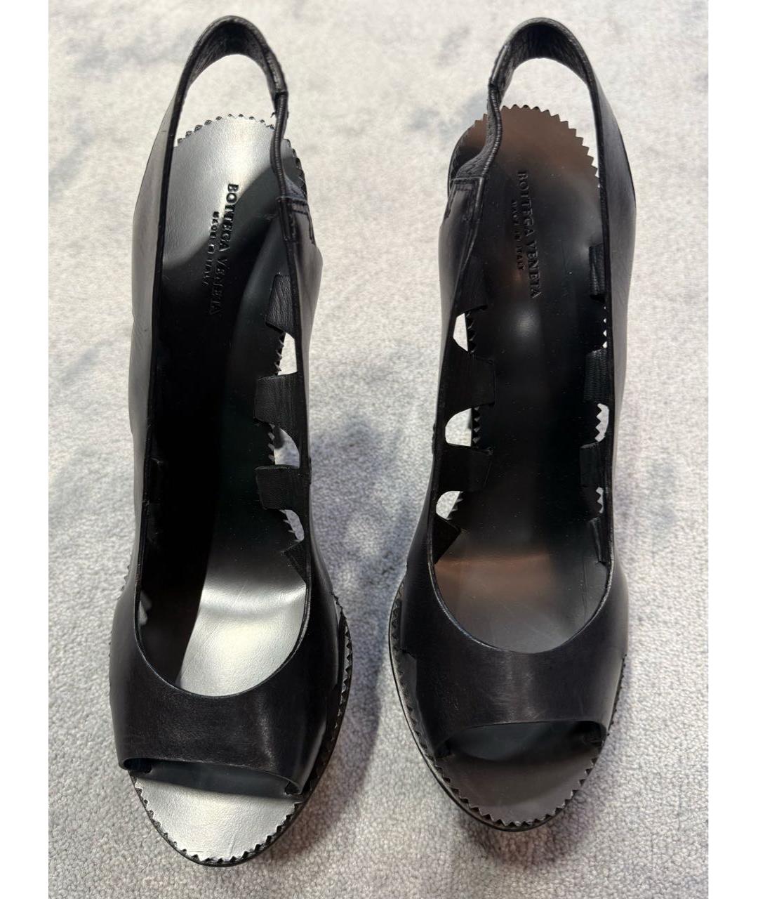 BOTTEGA VENETA Черные кожаные босоножки, фото 2