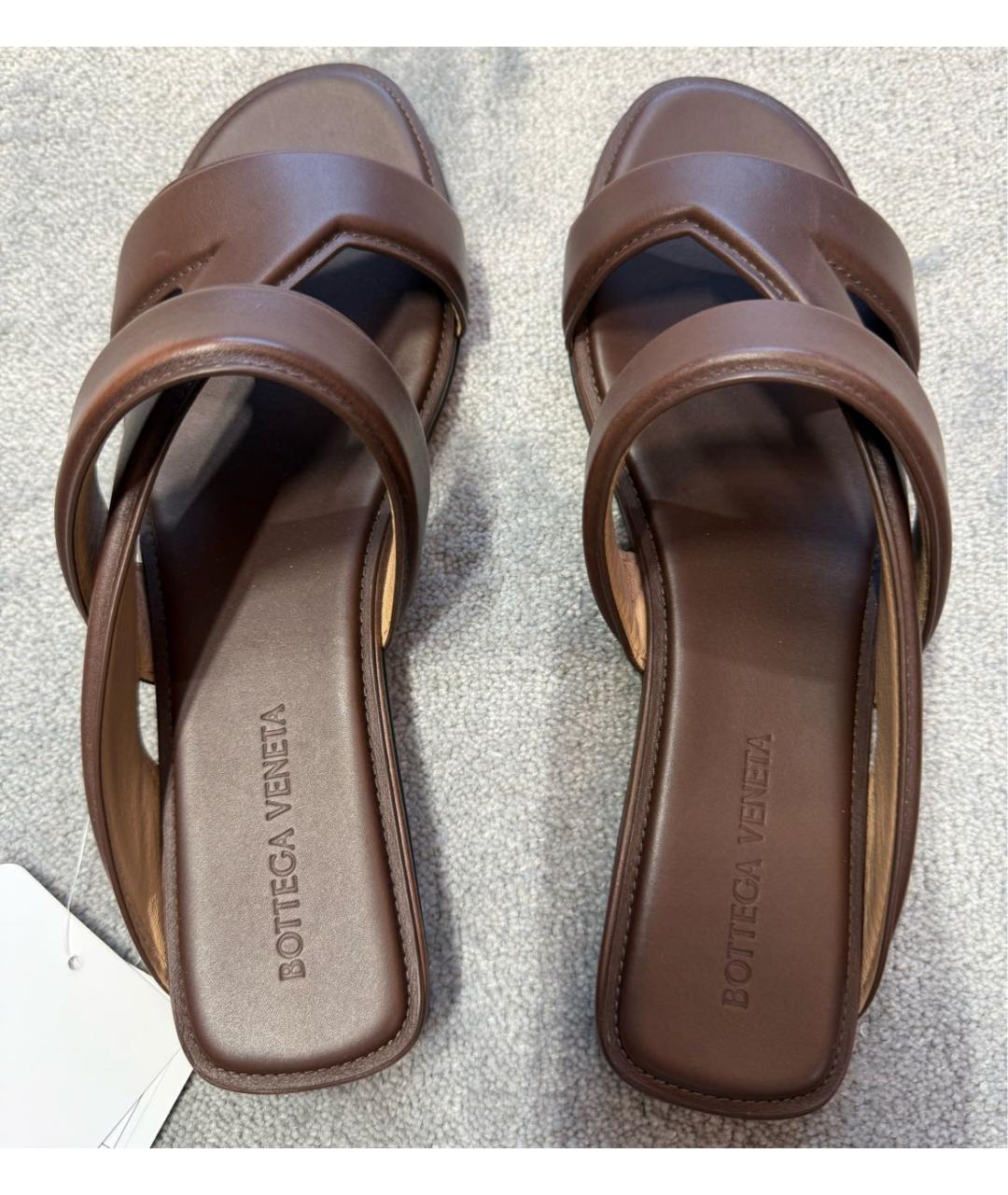 BOTTEGA VENETA Коричневые кожаные шлепанцы, фото 3
