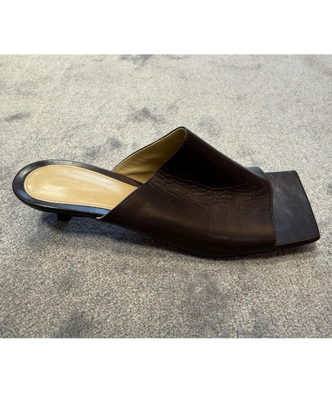 BOTTEGA VENETA Коричневые кожаные босоножки, фото 8