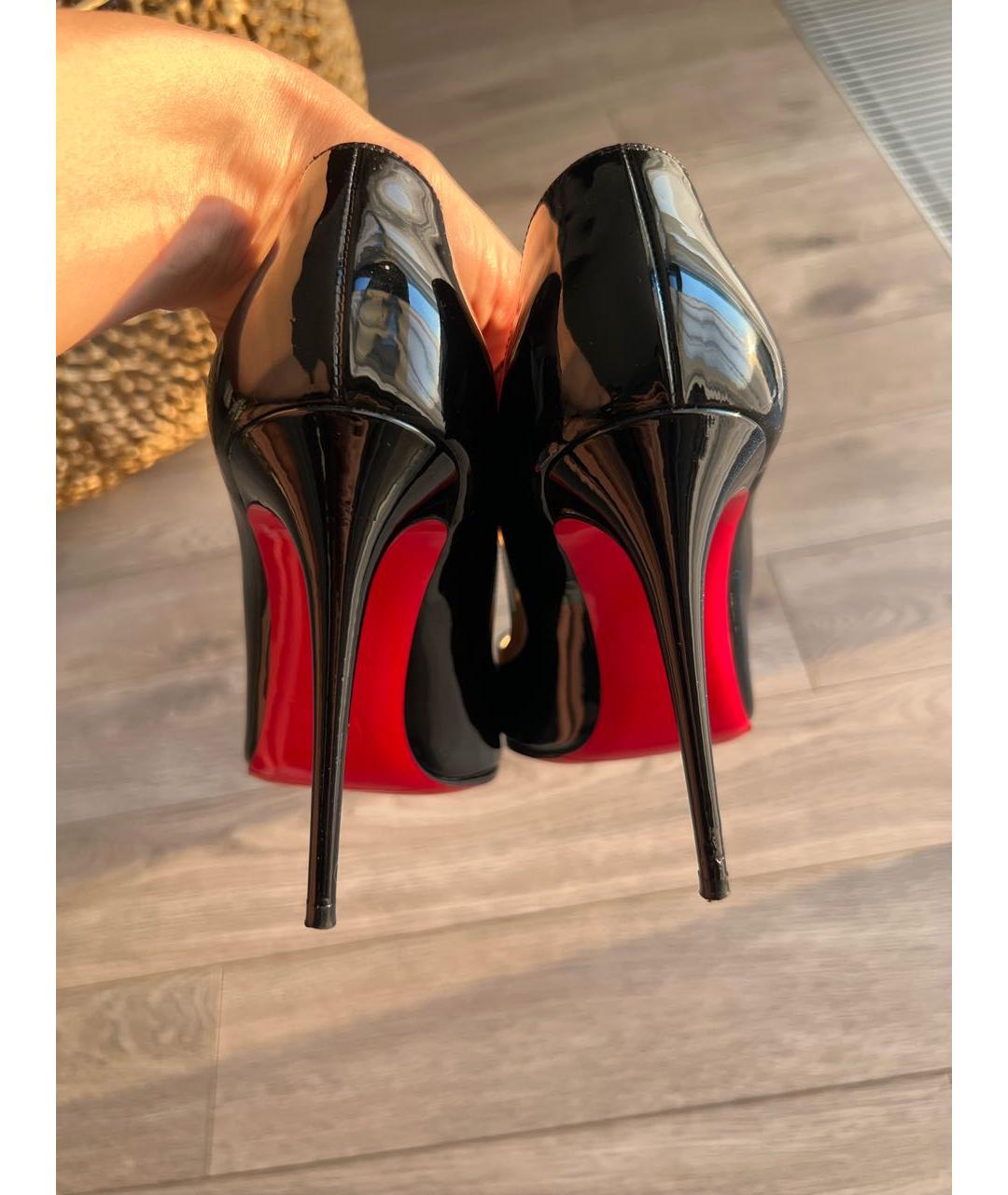 CHRISTIAN LOUBOUTIN Черные туфли из лакированной кожи, фото 3