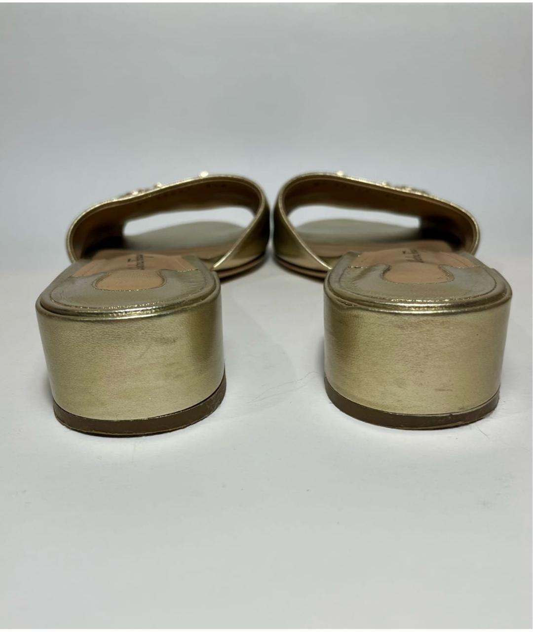 FERRAGAMO Золотые кожаные мюли, фото 4