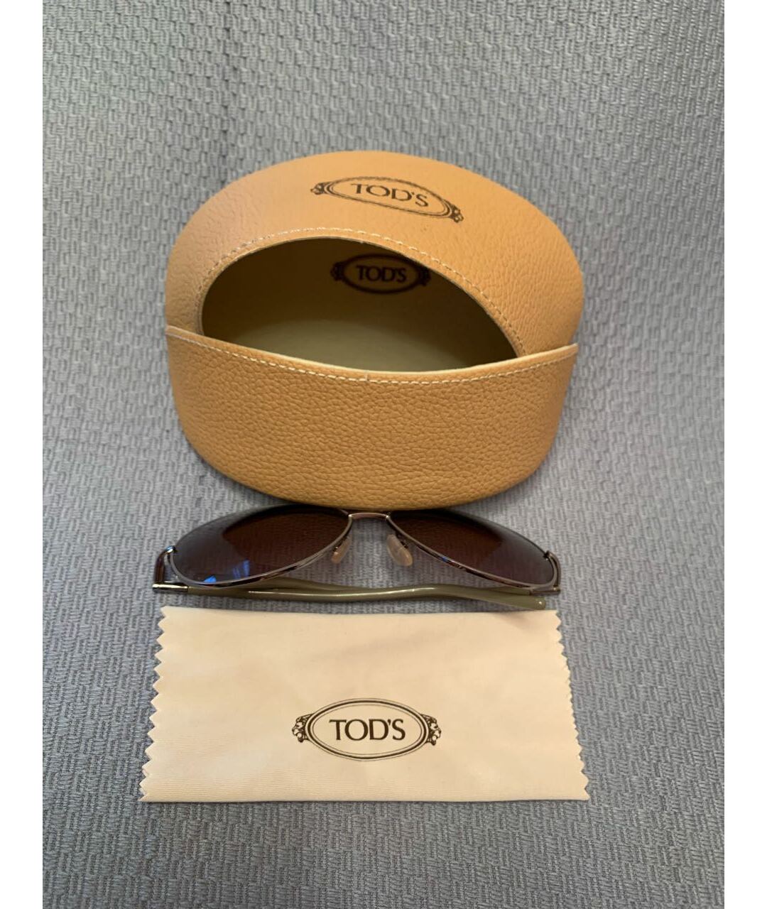 TOD'S Серые пластиковые солнцезащитные очки, фото 6