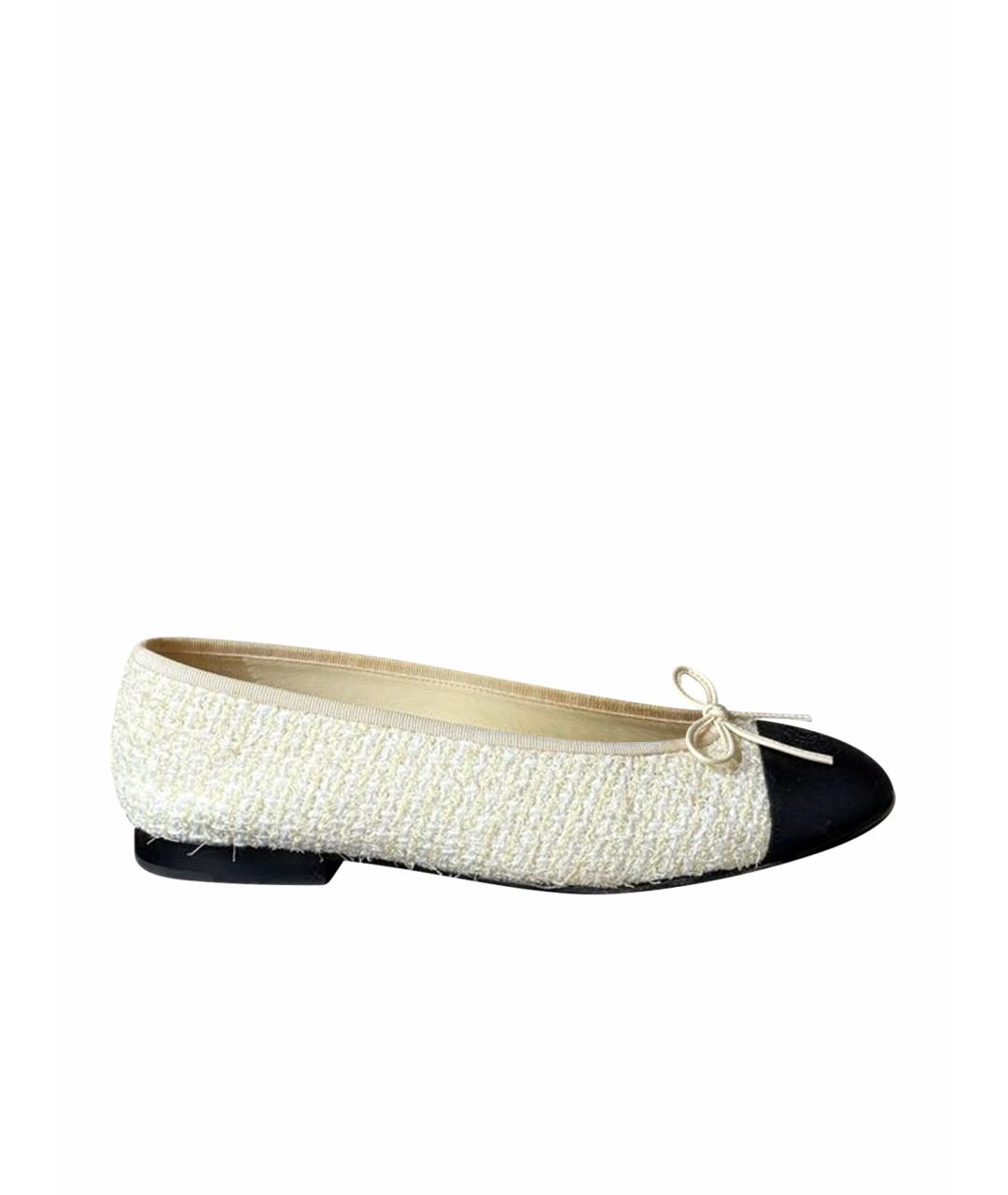 CHANEL Белые текстильные балетки, фото 1