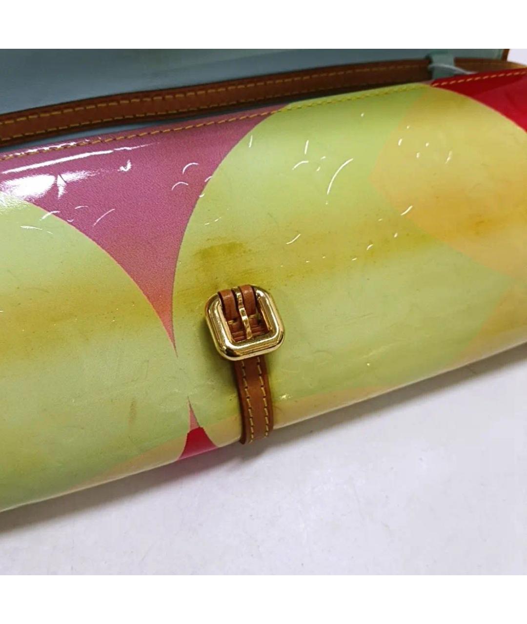 LOUIS VUITTON Сумка через плечо из лакированной кожи, фото 7