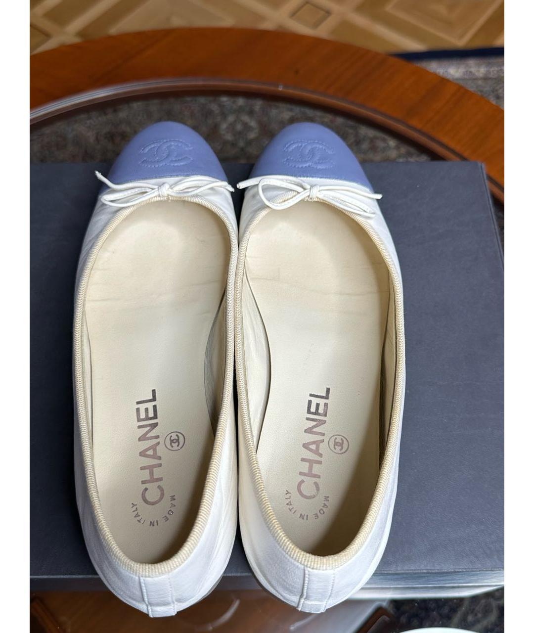 CHANEL Белые кожаные балетки, фото 5