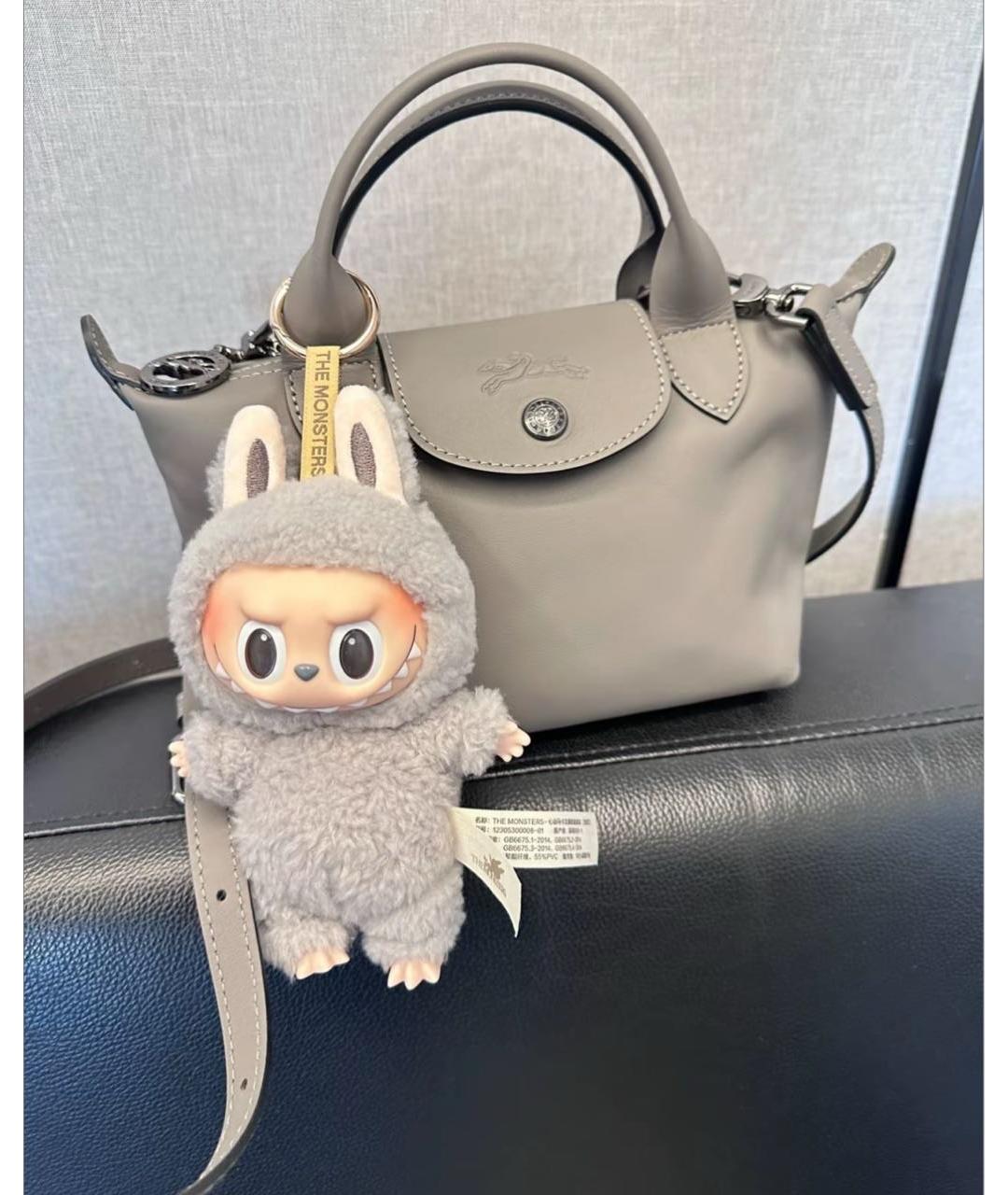 Labubu Серый брелок, фото 4