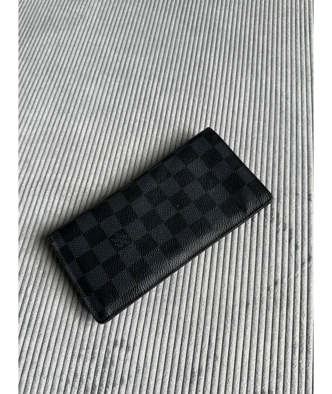 LOUIS VUITTON Черный кожаный кошелек, фото 4