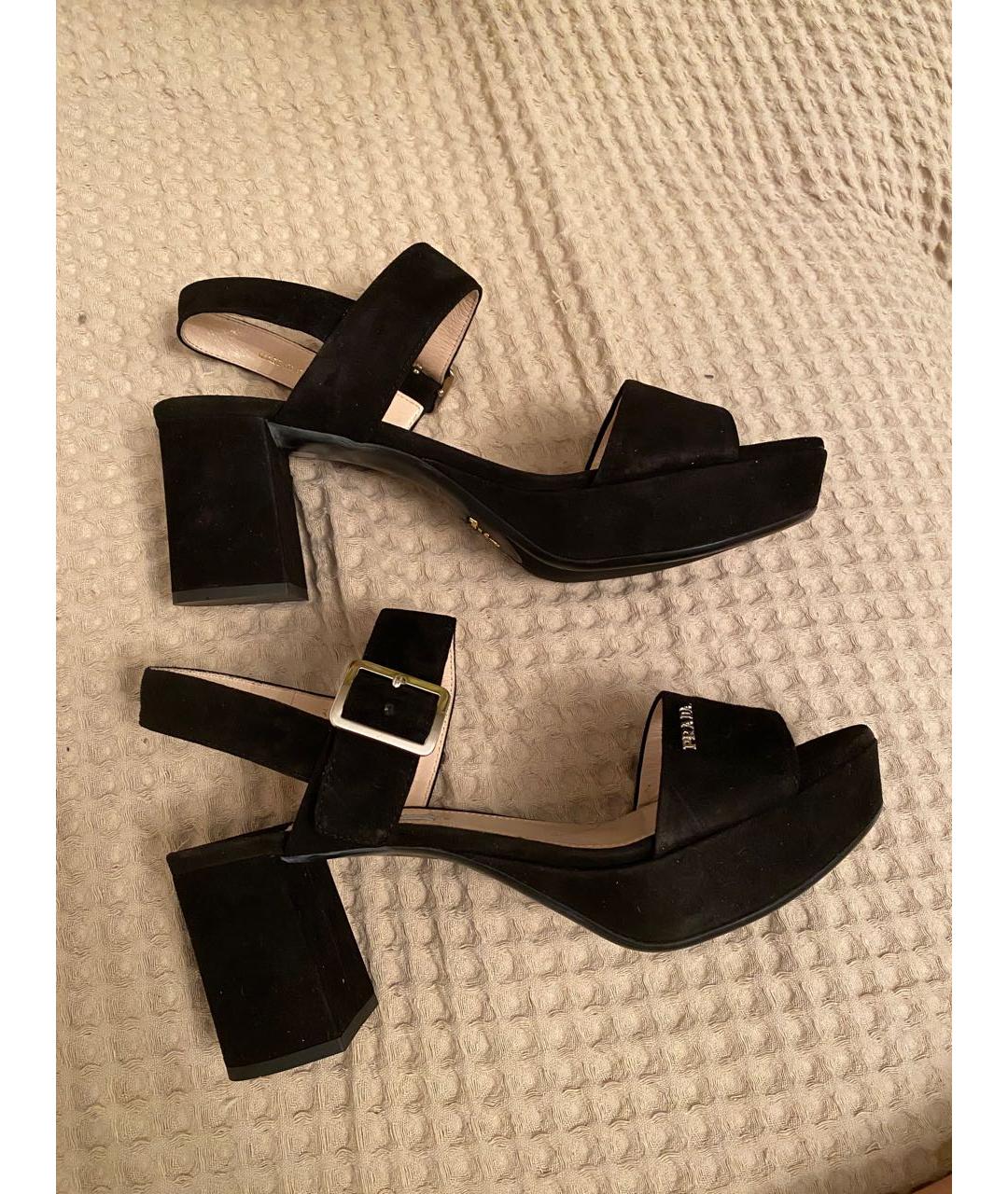 PRADA Черные замшевые босоножки, фото 5