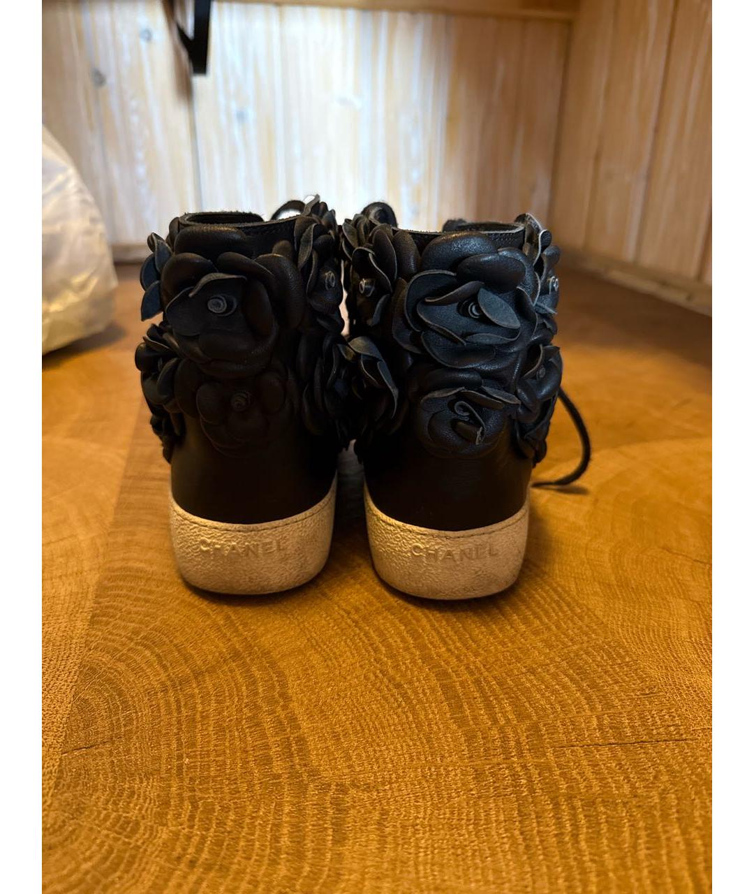 CHANEL Черные кожаные кроссовки, фото 4