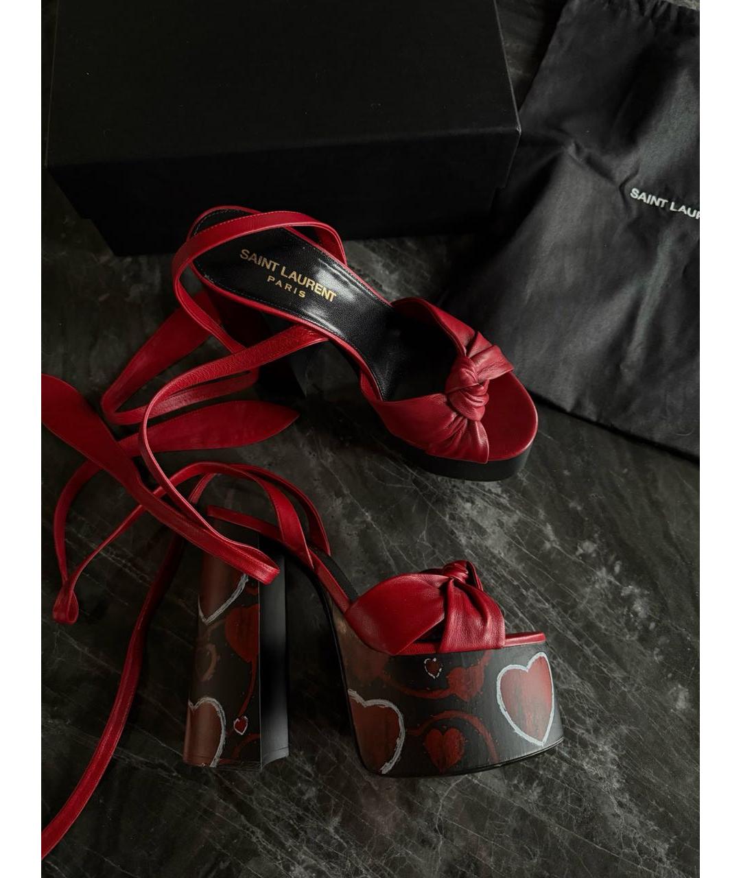 SAINT LAURENT Красные кожаные босоножки, фото 2