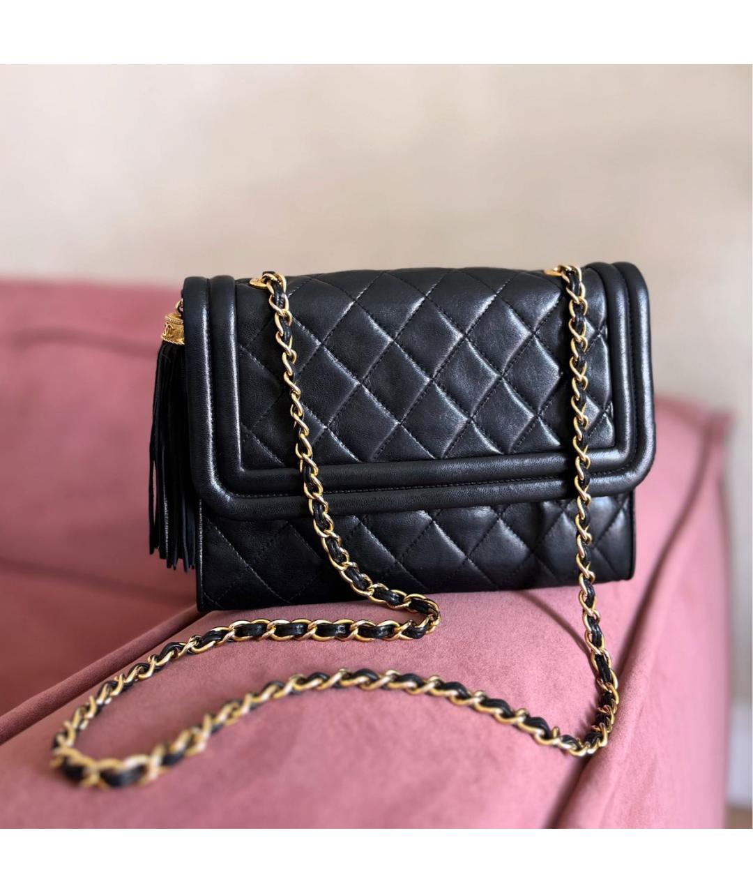 CHANEL Черная кожаная сумка через плечо, фото 3