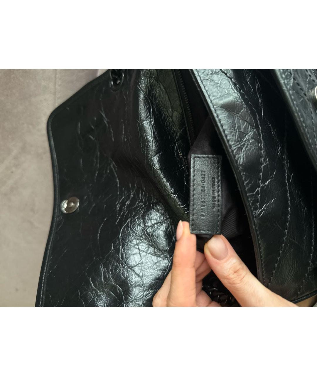 SAINT LAURENT Черная сумка через плечо из лакированной кожи, фото 7