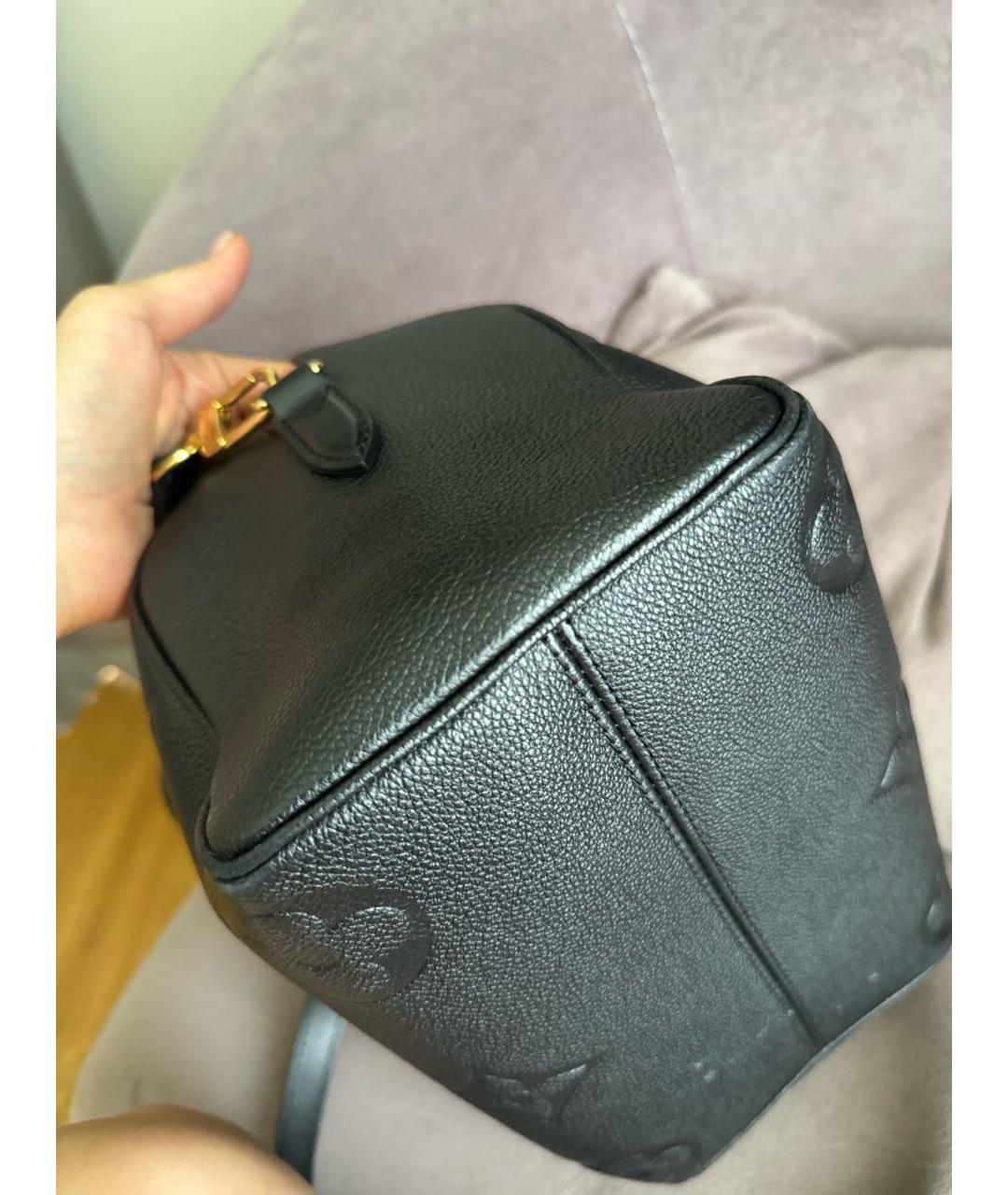 LOUIS VUITTON Черная кожаная сумка с короткими ручками, фото 7
