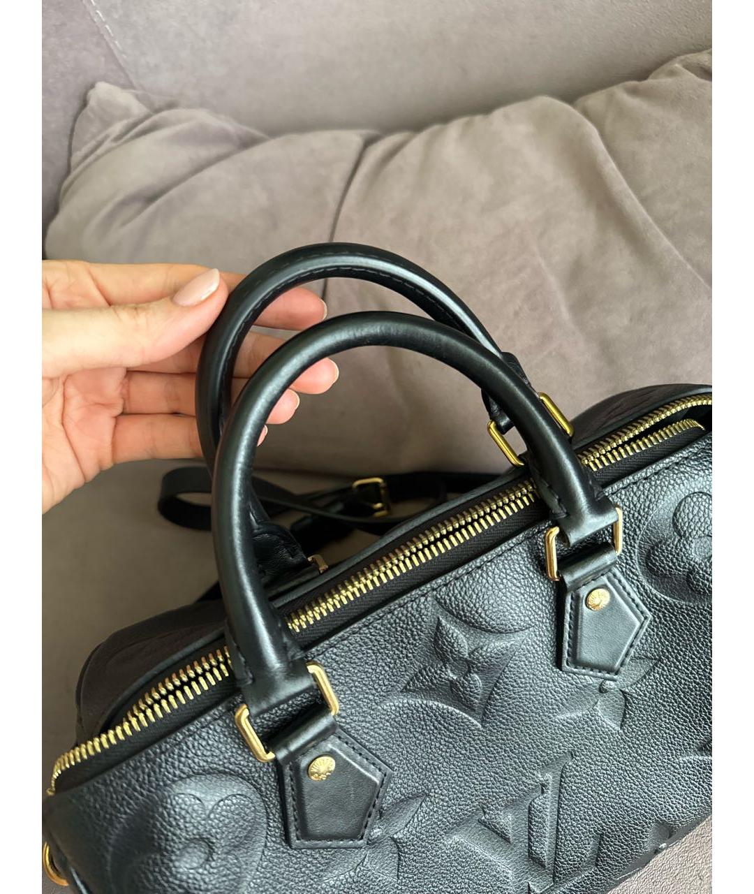 LOUIS VUITTON Черная кожаная сумка с короткими ручками, фото 8