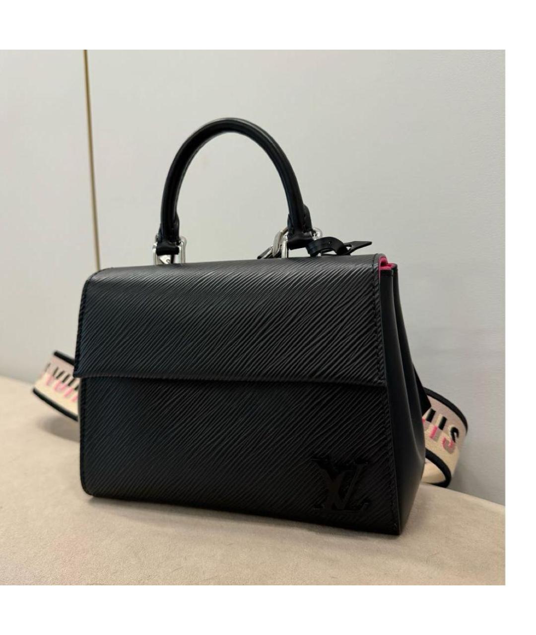 LOUIS VUITTON Черная кожаная сумка с короткими ручками, фото 2
