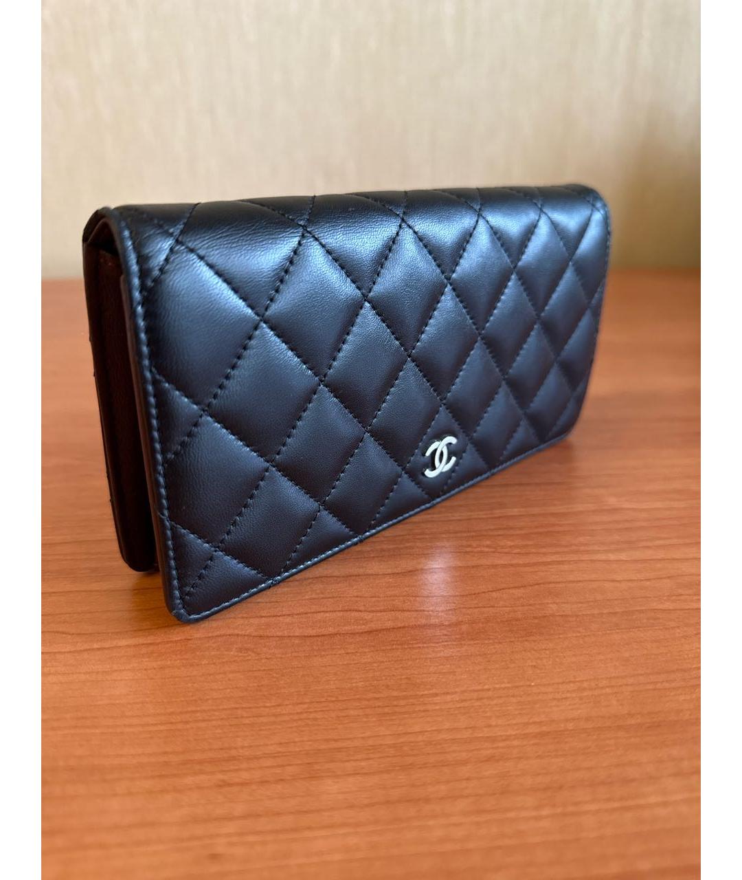 CHANEL Черный кожаный кошелек, фото 2