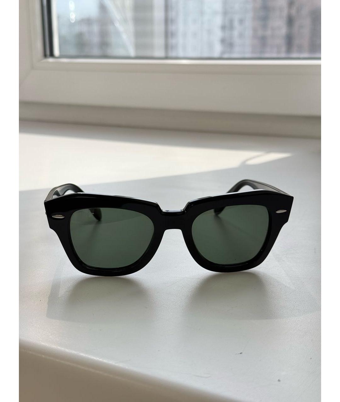 RAY BAN Черные пластиковые солнцезащитные очки, фото 2