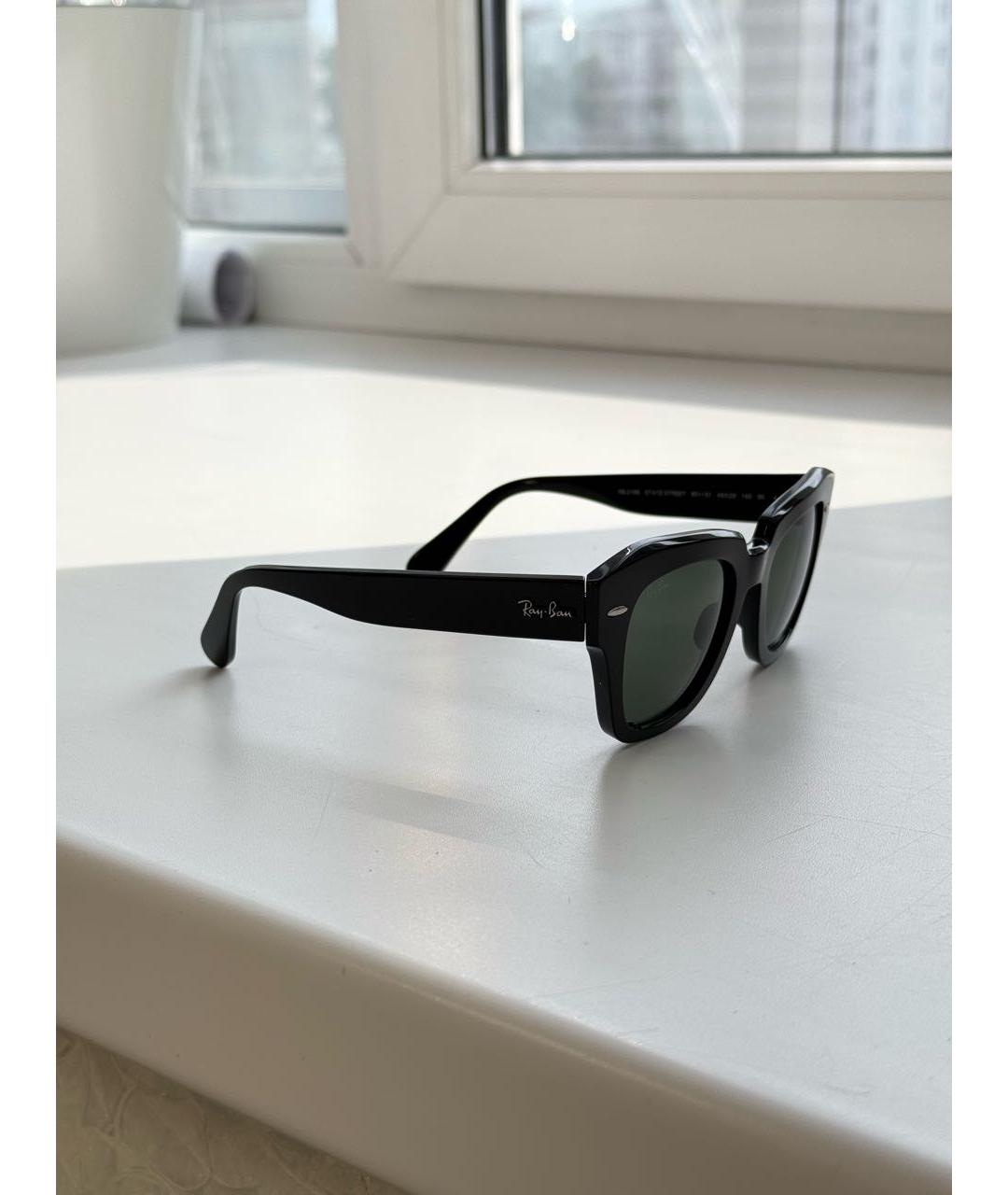 RAY BAN Черные пластиковые солнцезащитные очки, фото 7