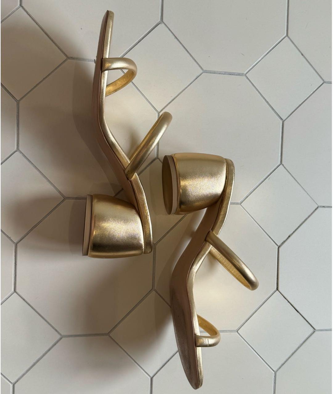 GIANVITO ROSSI Золотые кожаные мюли, фото 5