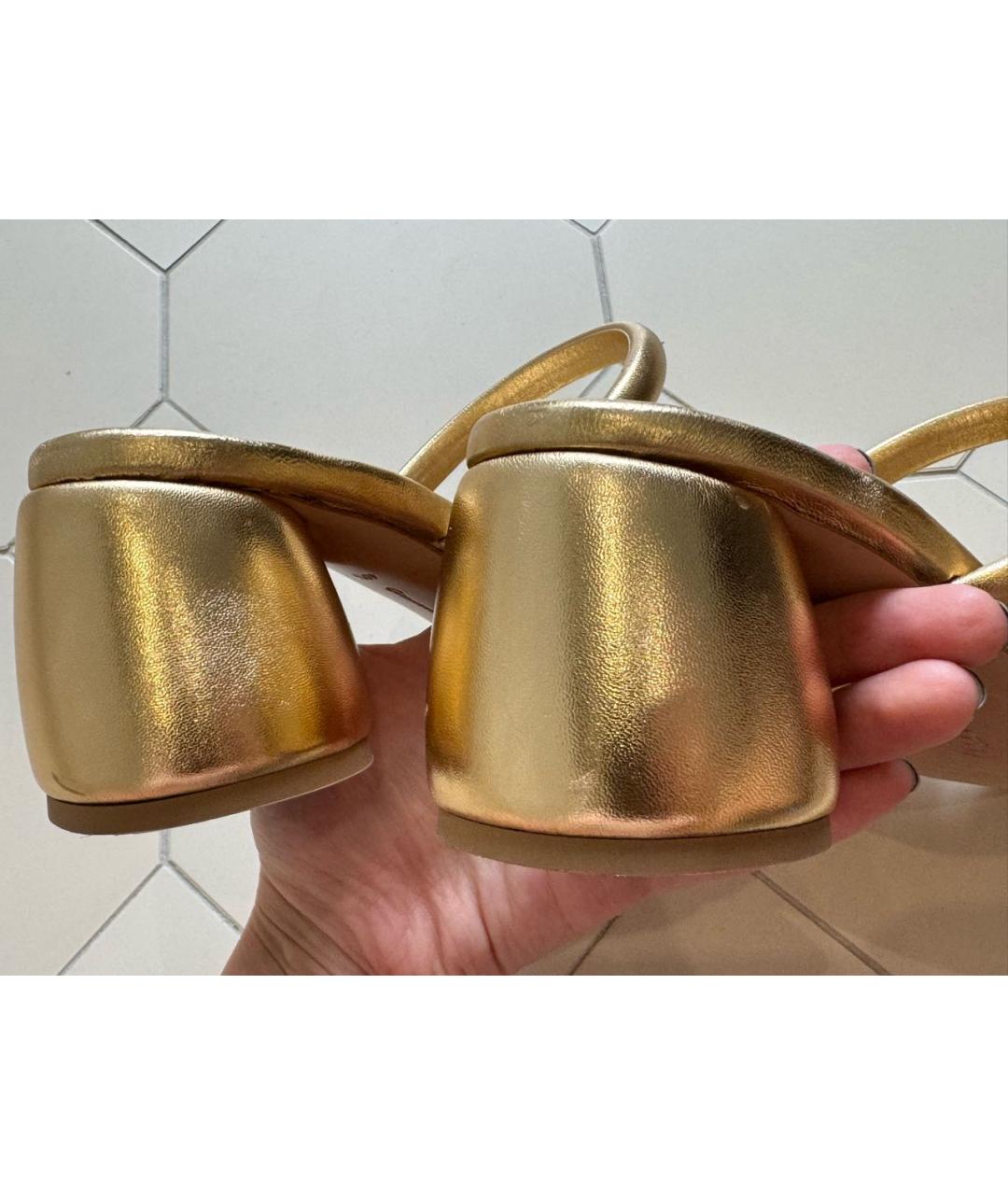 GIANVITO ROSSI Золотые кожаные мюли, фото 3