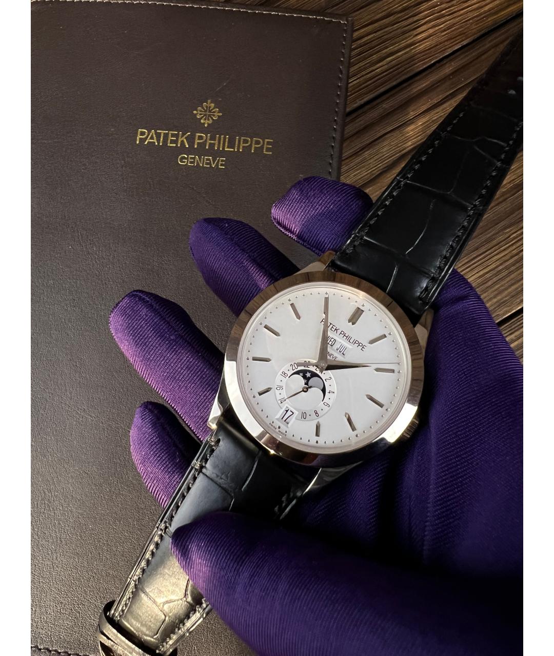 PATEK PHILIPPE Черные часы из белого золота, фото 2