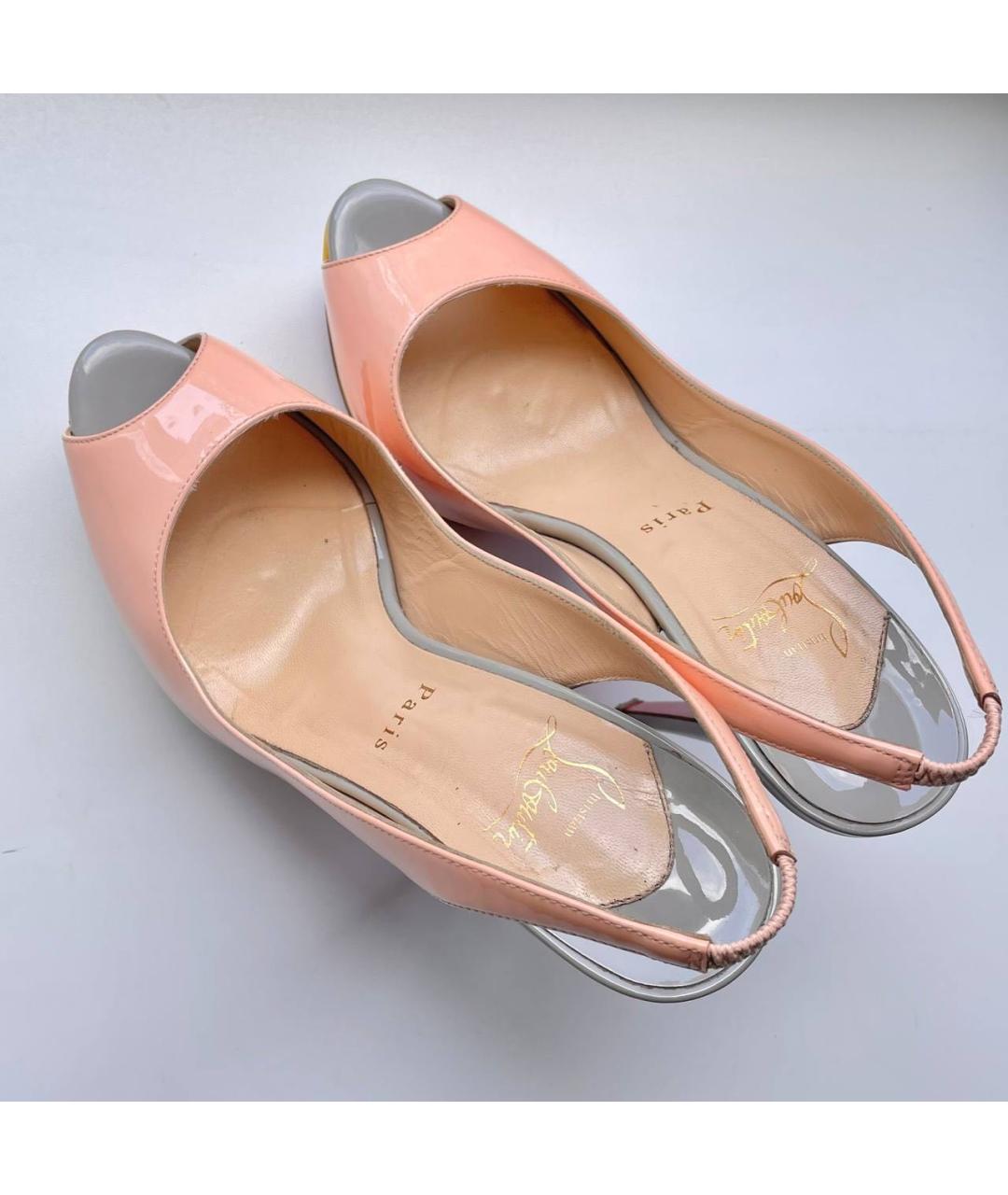 CHRISTIAN LOUBOUTIN Розовые босоножки из лакированной кожи, фото 4