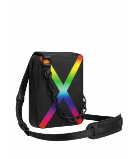 LOUIS VUITTON Сумка на плечо