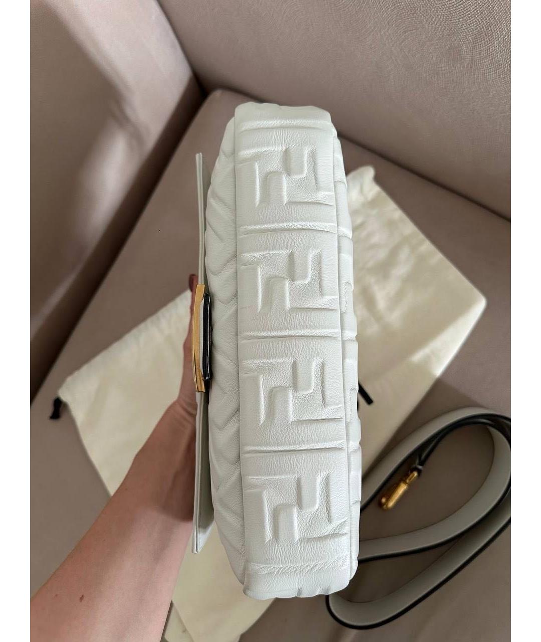 FENDI Белая кожаная сумка с короткими ручками, фото 4
