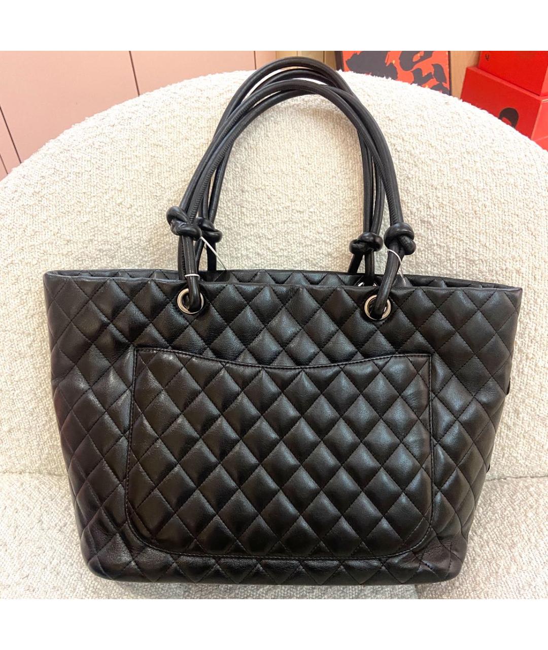 CHANEL Черная кожаная сумка тоут, фото 4