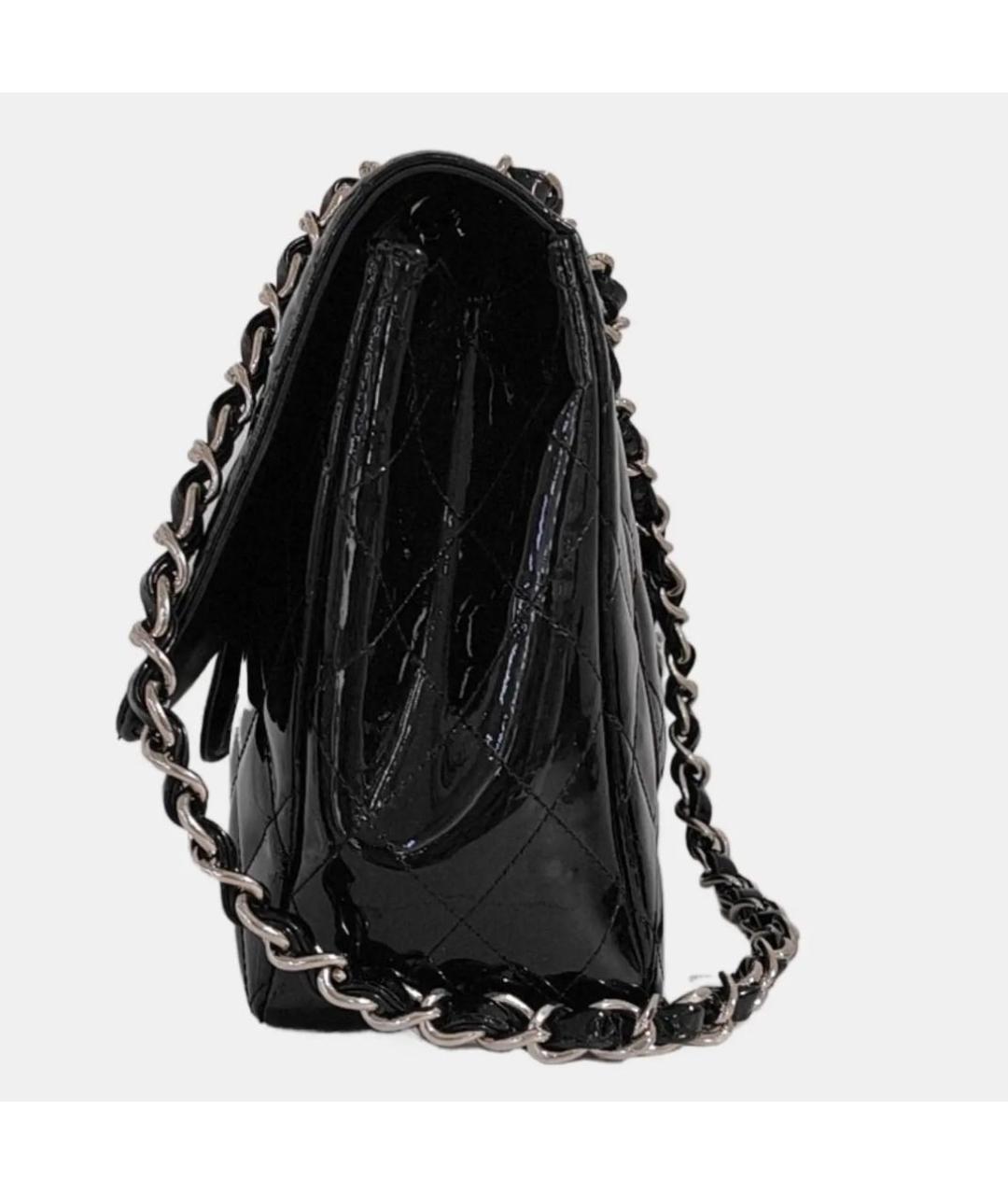 CHANEL Черная сумка через плечо из лакированной кожи, фото 2