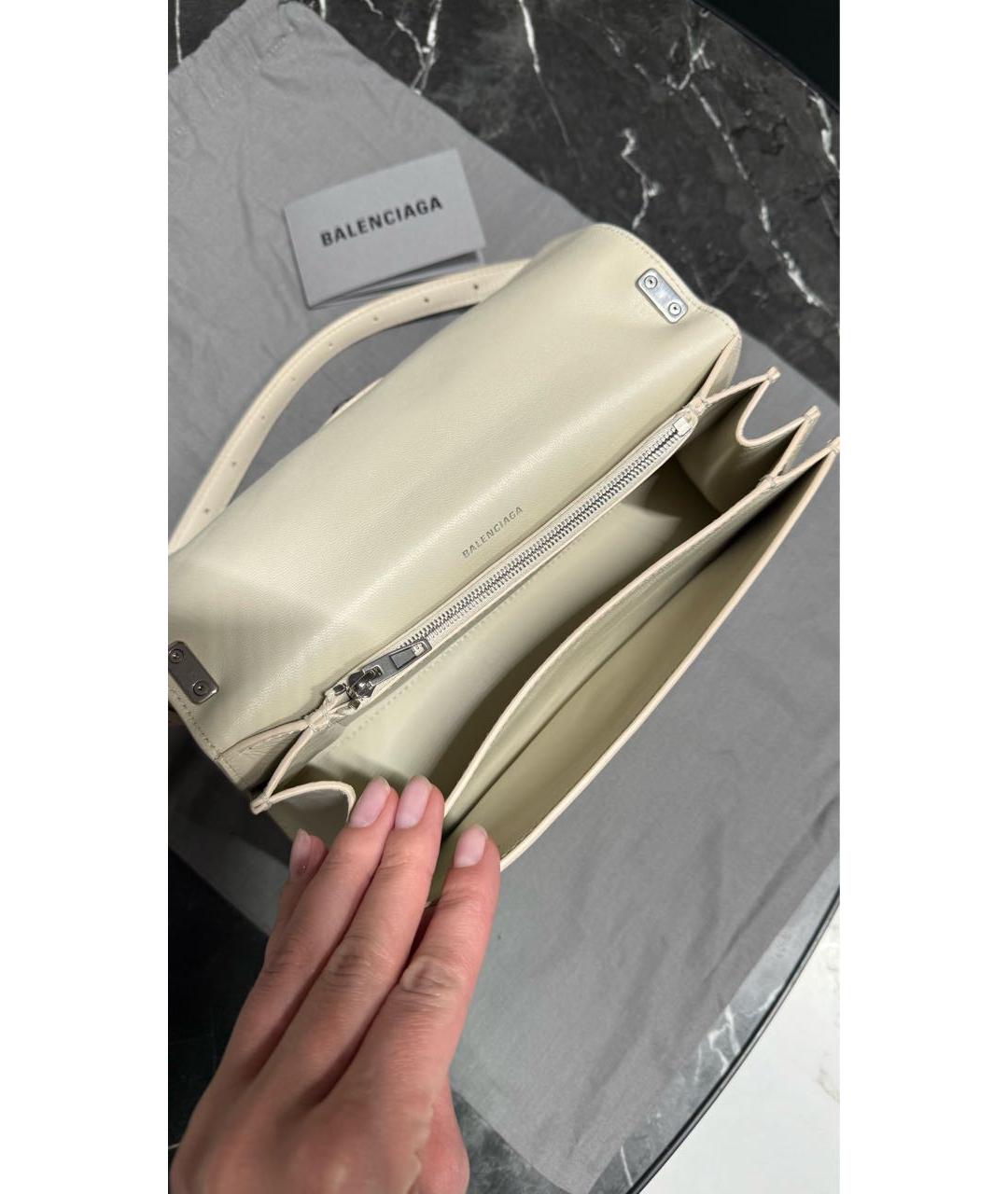 BALENCIAGA Белая кожаная сумка с короткими ручками, фото 7