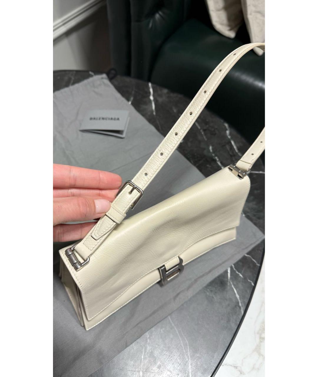 BALENCIAGA Белая кожаная сумка с короткими ручками, фото 3