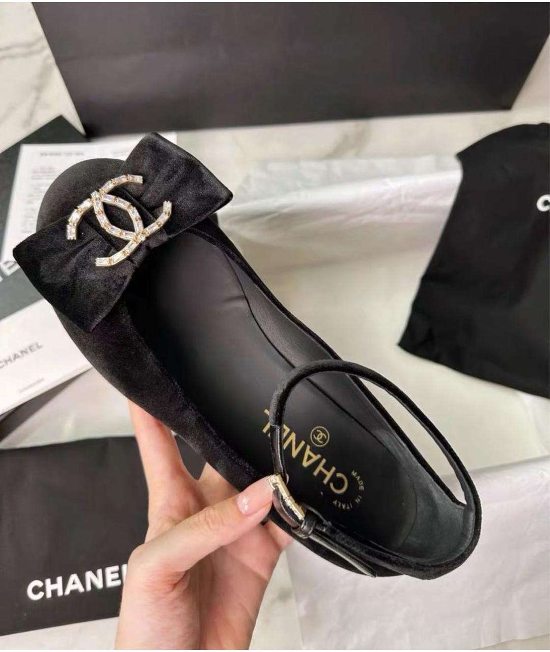 CHANEL Черные балетки, фото 2