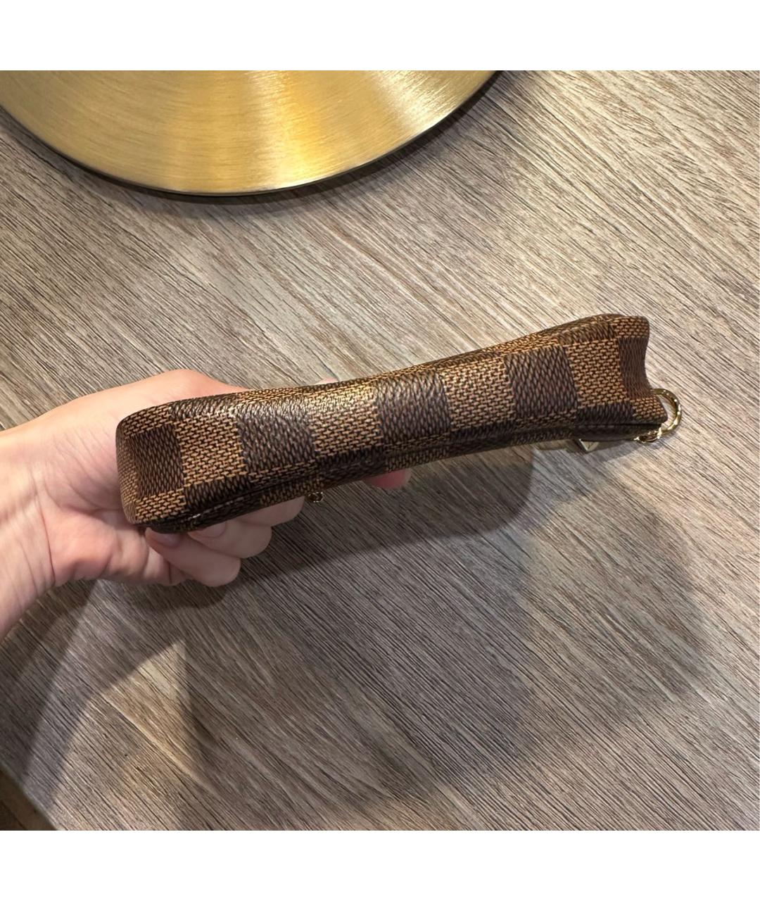 LOUIS VUITTON Коричневая сумка через плечо, фото 5