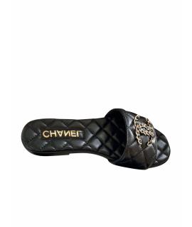 CHANEL Шлепанцы