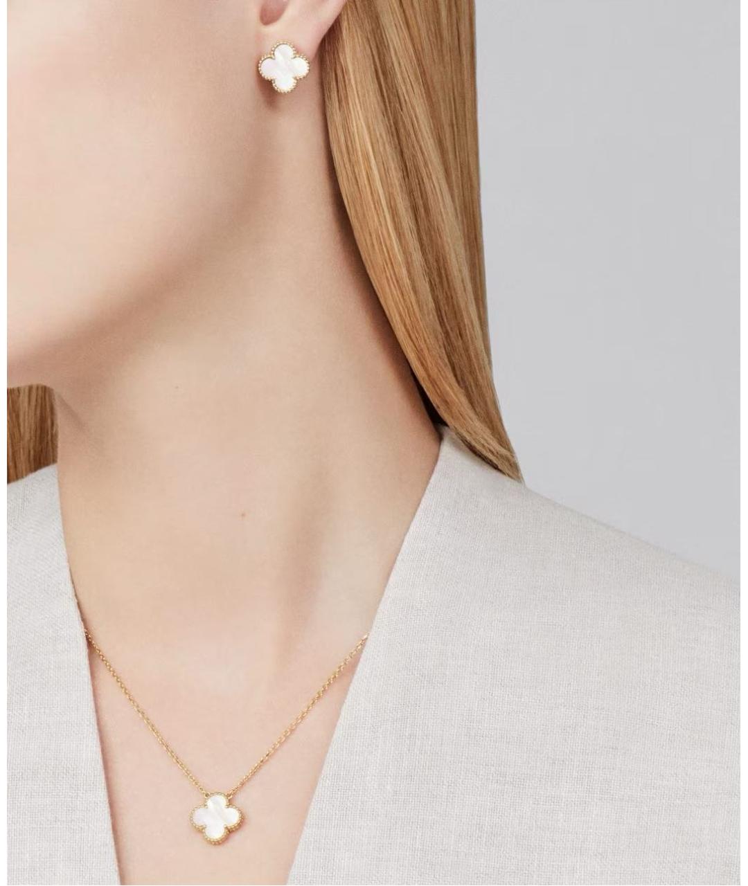 VAN CLEEF & ARPELS Белая подвеска из желтого золота, фото 3