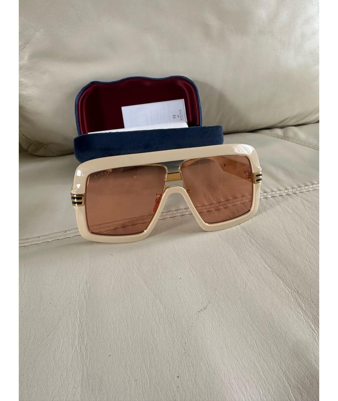 GUCCI Бежевые пластиковые солнцезащитные очки, фото 6
