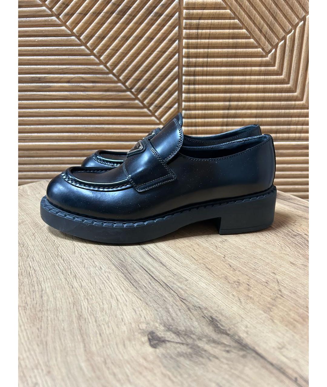 PRADA Черные кожаные лоферы, фото 2