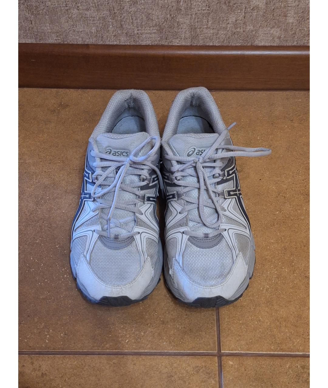 ASICS Серые синтетические низкие кроссовки / кеды, фото 2