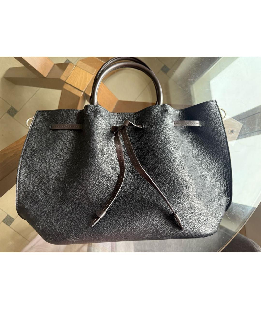 LOUIS VUITTON Черная кожаная сумка тоут, фото 2