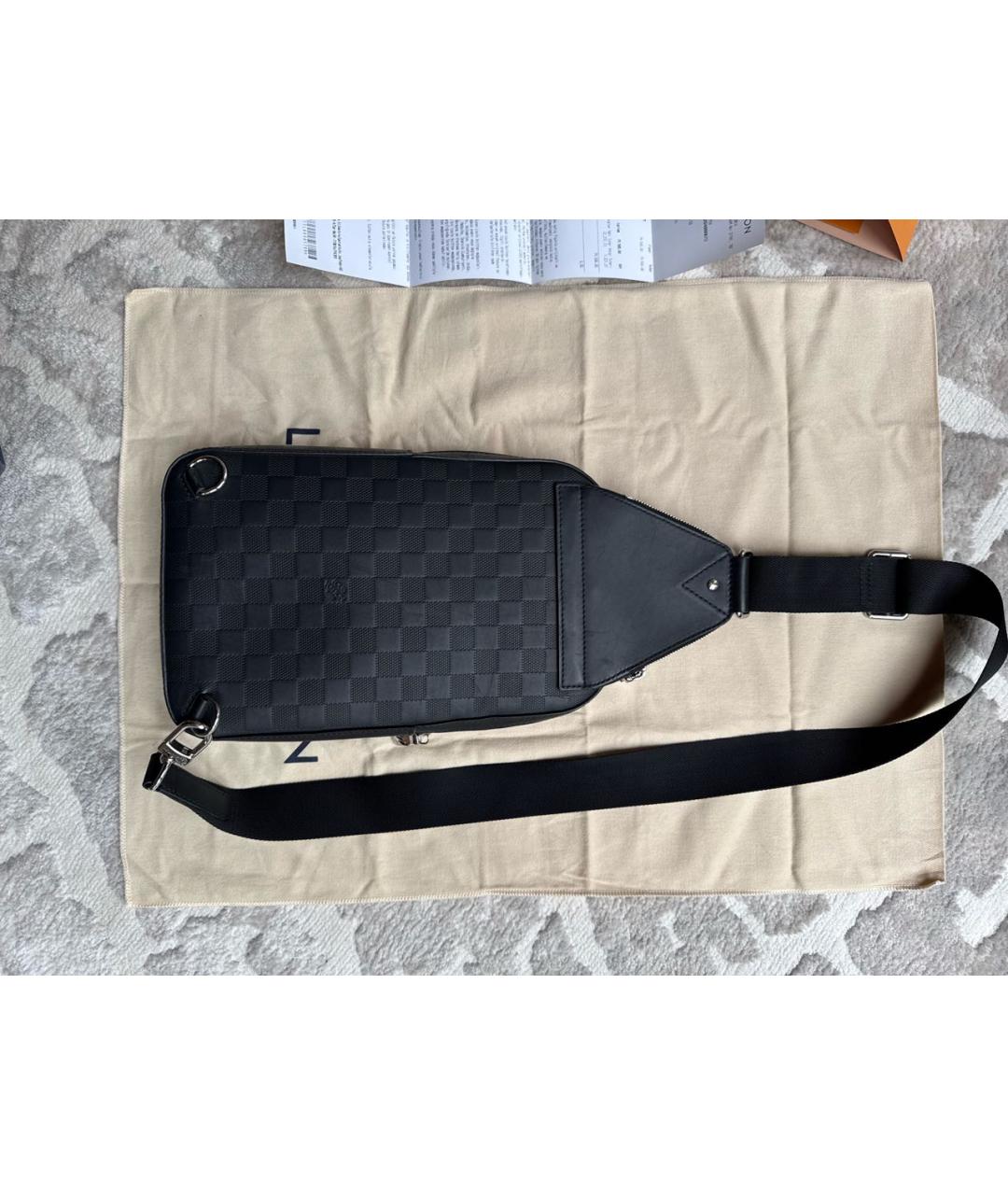 LOUIS VUITTON Черная кожаная сумка на плечо, фото 3