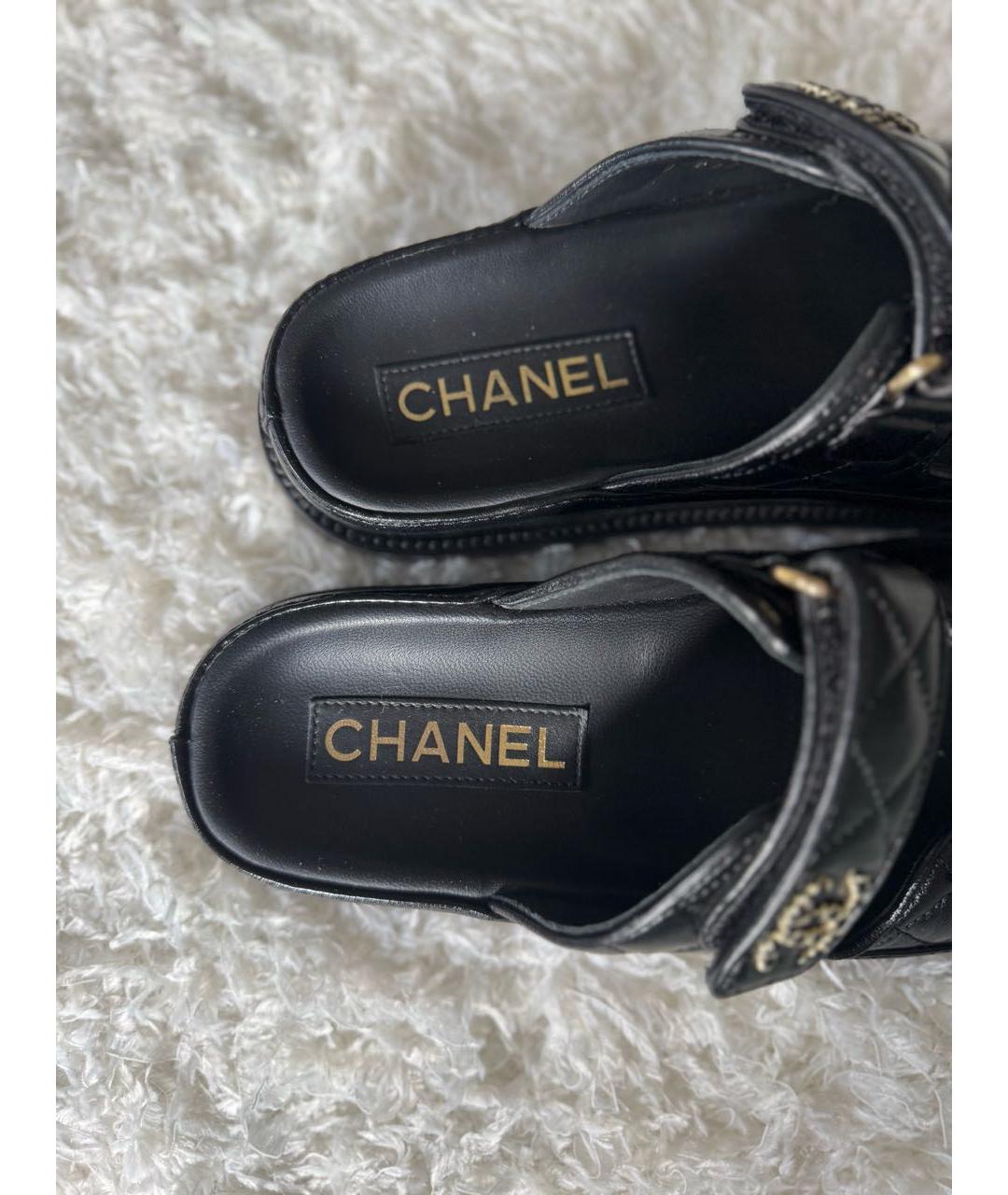 CHANEL Черные кожаные сандалии, фото 4