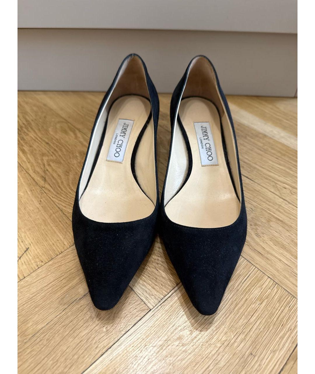 JIMMY CHOO Черные замшевые лодочки на низком каблуке, фото 2